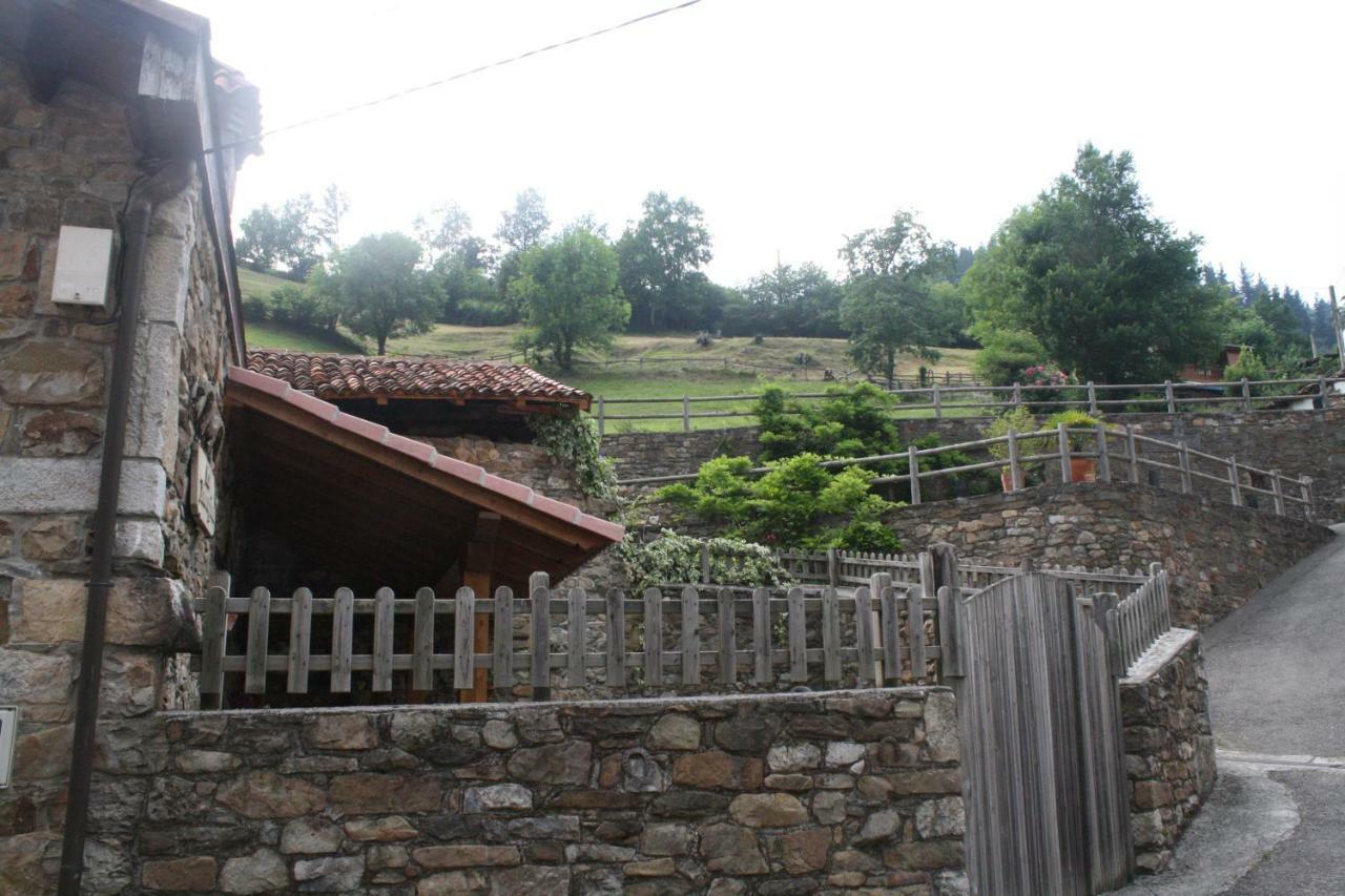 Casa Rural La Xiarapina Serrapio Εξωτερικό φωτογραφία